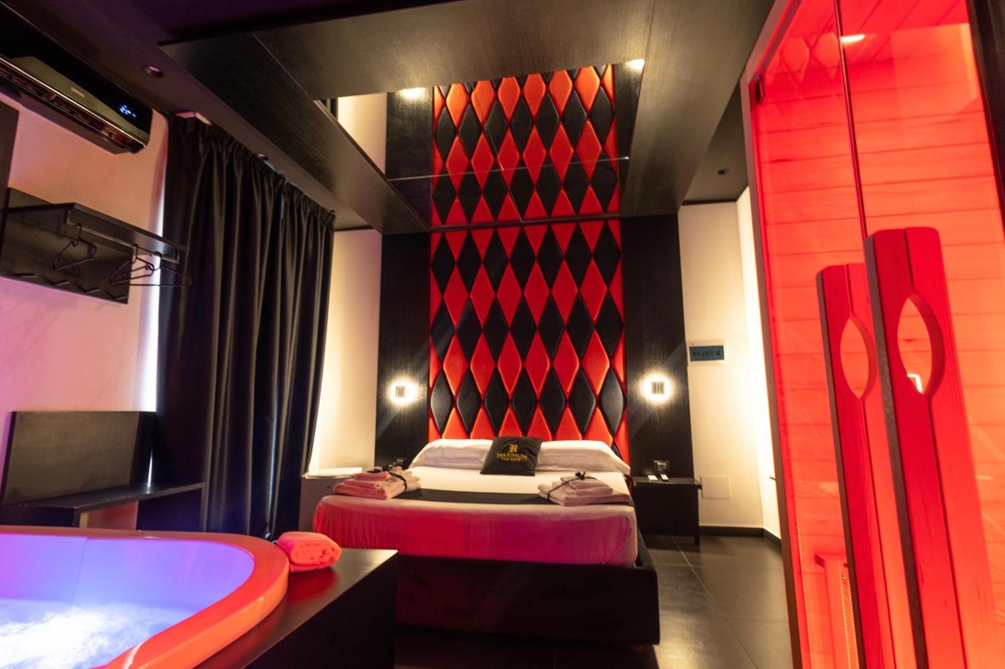 Maximum Hub Suite&Spa Palermo Eksteriør billede