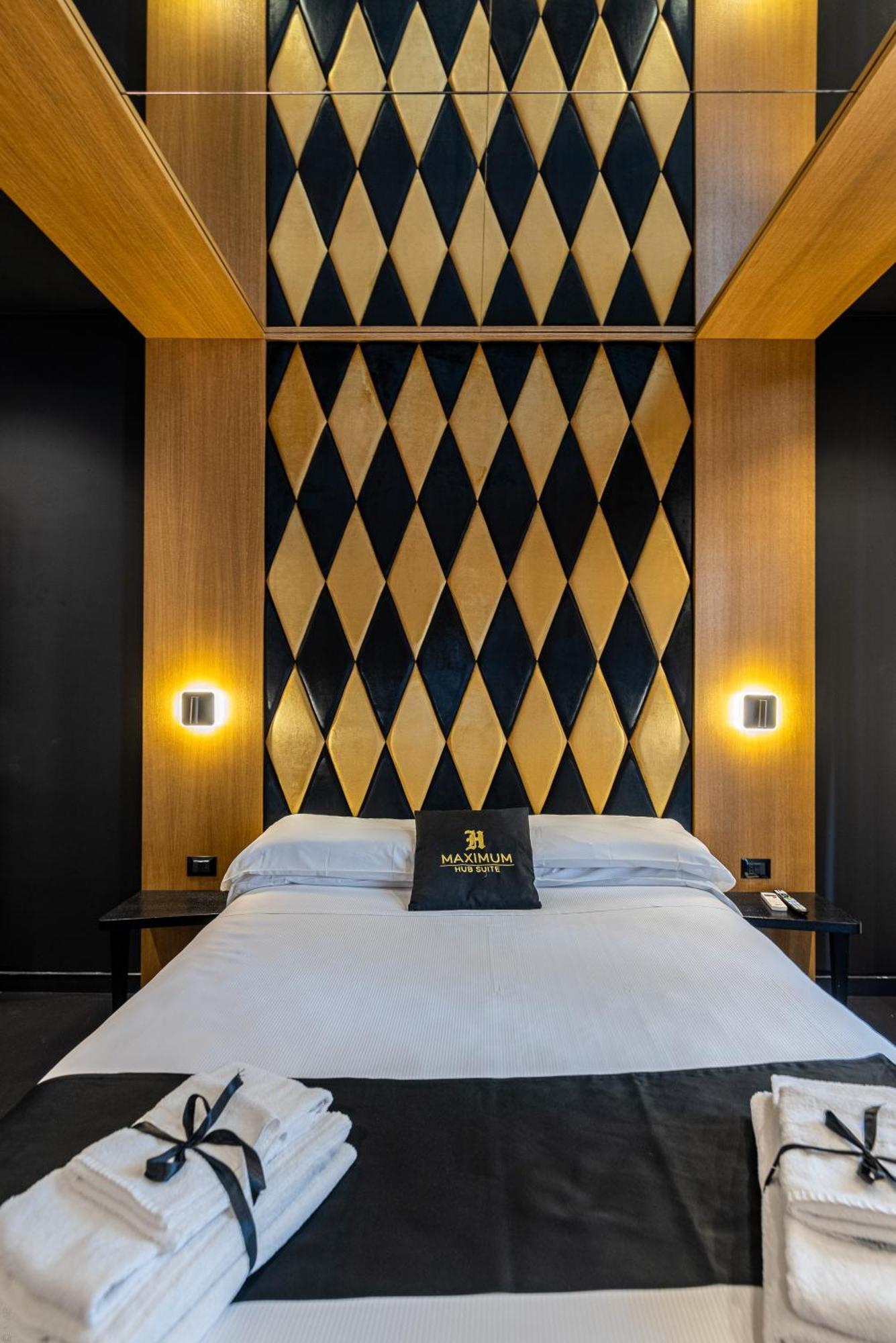 Maximum Hub Suite&Spa Palermo Eksteriør billede
